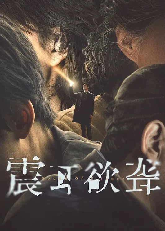 爱情故事约良家少妇来家里抱在一起舌吻调情扒掉裤子开操扛起双腿猛怼 - 高清爱微